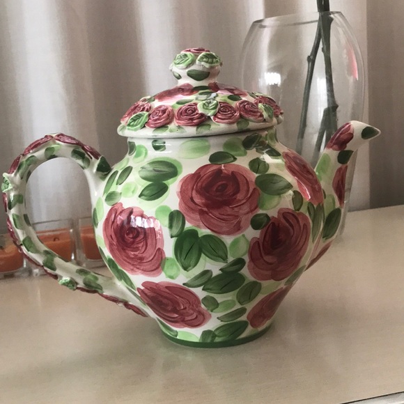 Emily Rose Other - Adorable ceramic teapot